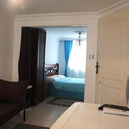 Casa De Vagos Hostel Bozcaada